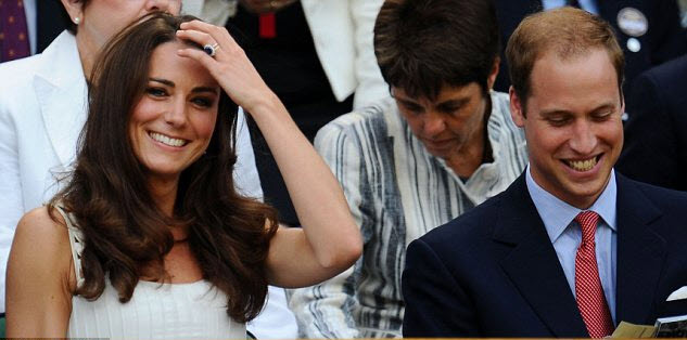 Kate Middleton wearing natural blue sapphire engagement ring