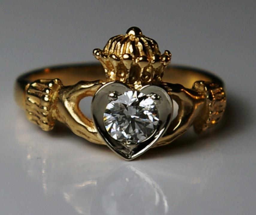 claddagh-ring