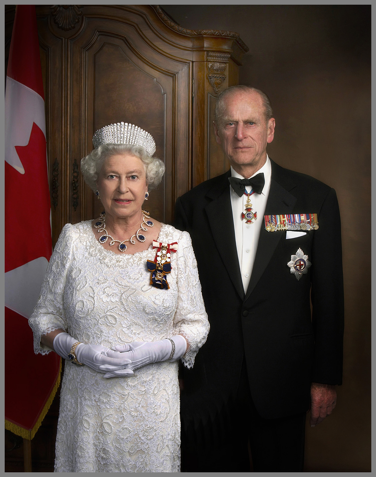 dubai-looped-sapphire-semi-parure copy