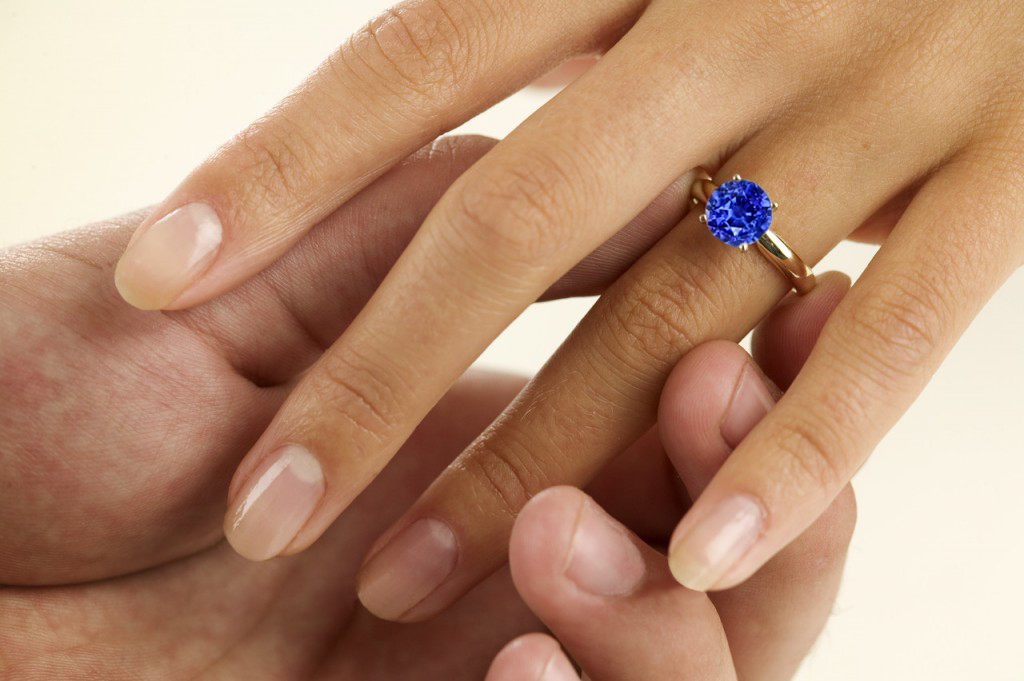 5 Reasons Everyone Is Buying Sapphires For Their Engagement Ring