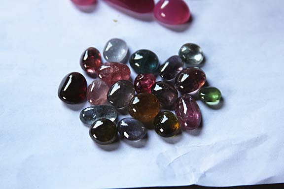 faceted sapphires