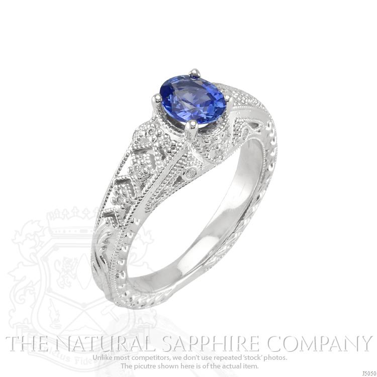 oval-blue-sapphire-estate-ring-0.82-Ct