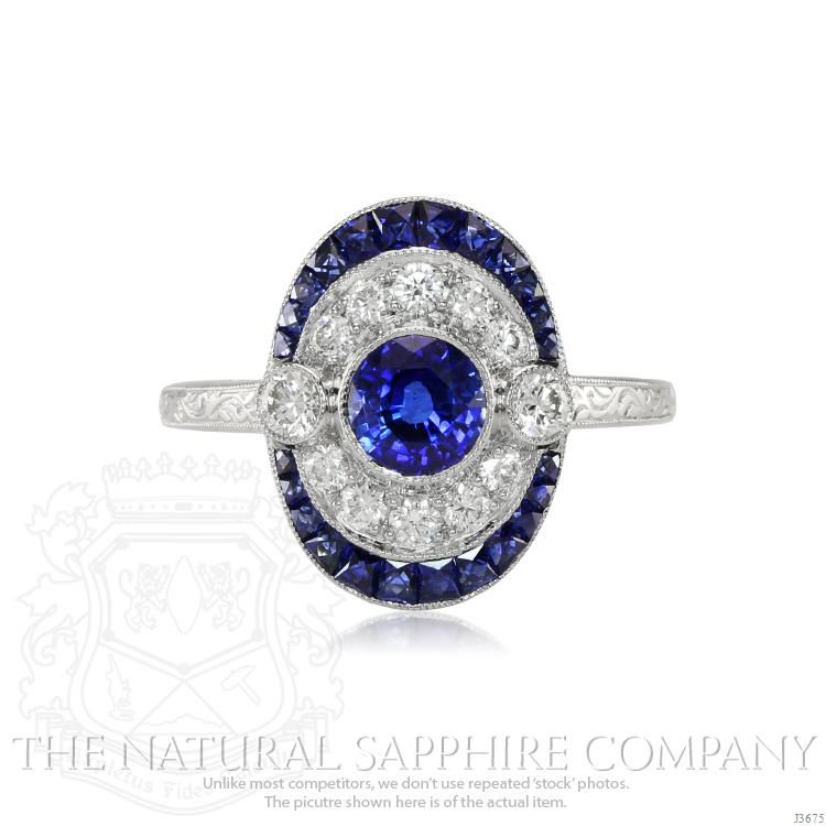 round-blue-sapphire-vintage-ring-0.7 Ct