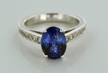 Stolen Blue Sapphire Engagement Ring Ends Well..!!
