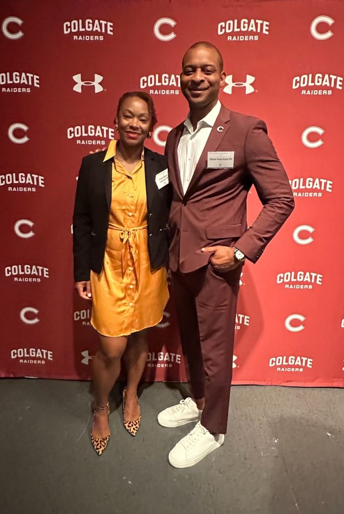 $10,000 Sapphire Discovered in the Most Unexpected Place