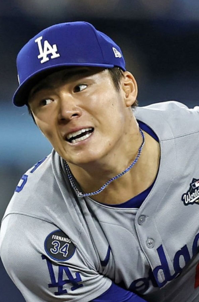 Dodgers Players Wearing Big Jewels!